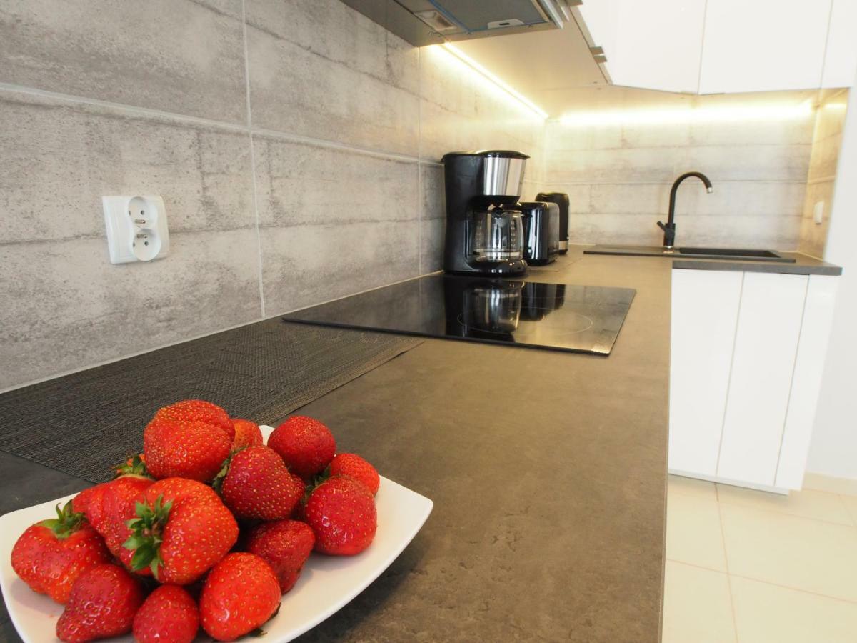 Grand-Tourist Amber Rose Apartment Gdansk Ngoại thất bức ảnh